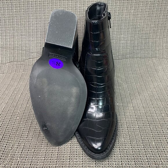 Madden Girl Women Size 8.5M Black Crocodile Pattern Block Heel Ankle Boots - Picture 7 of 8